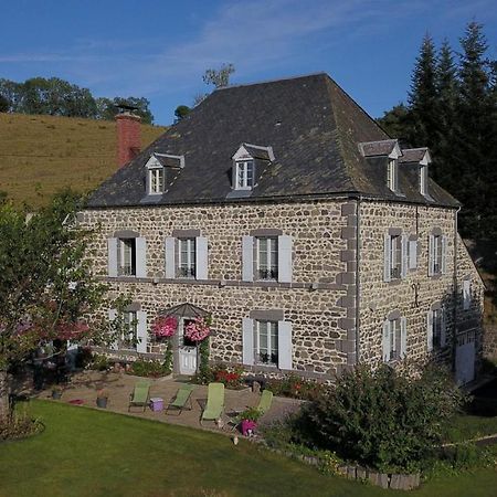 Maison D'Hotes La Nichee Rochefort-Montagne Εξωτερικό φωτογραφία